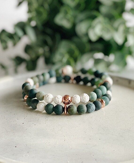 c048bc7b6a77429d2e5c81c8e33a8297